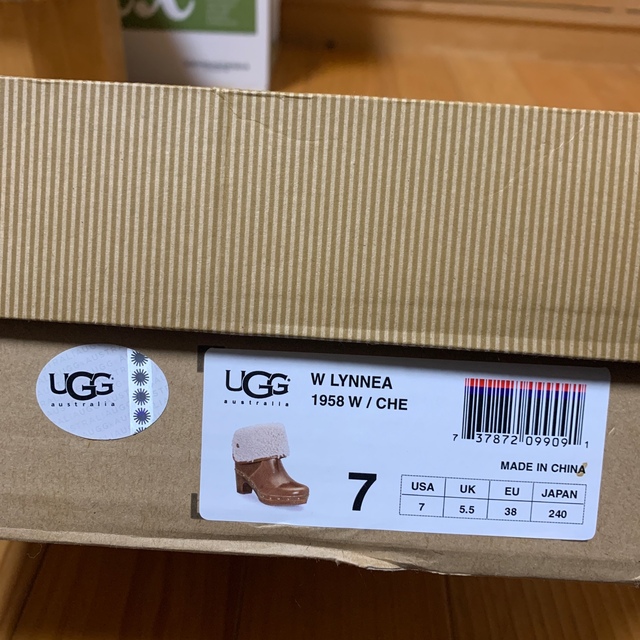 UGG ウエスタンブーツ　ボア レディースの靴/シューズ(ブーツ)の商品写真