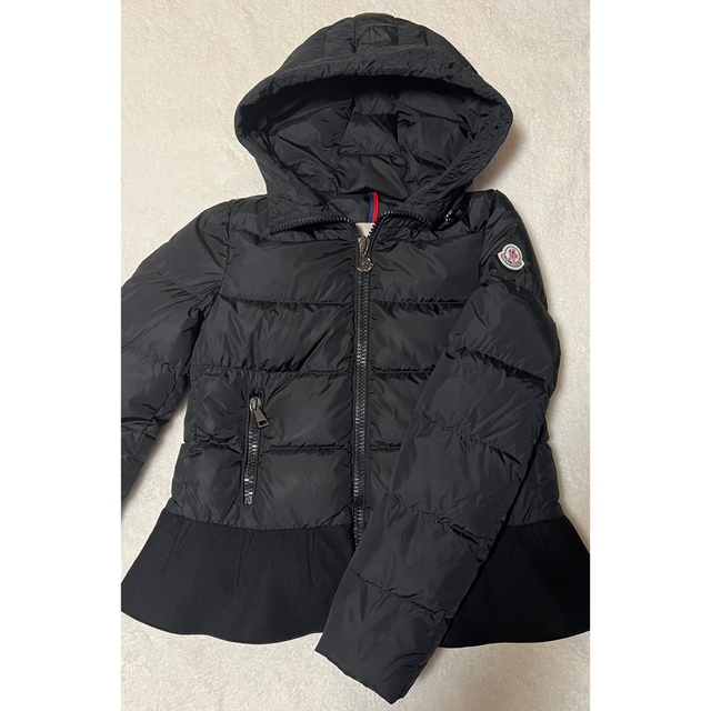 MONCLER(モンクレール)の極美品 moncler モンクレール NESEA ブラック1ネセア ダウン レディースのジャケット/アウター(ダウンジャケット)の商品写真