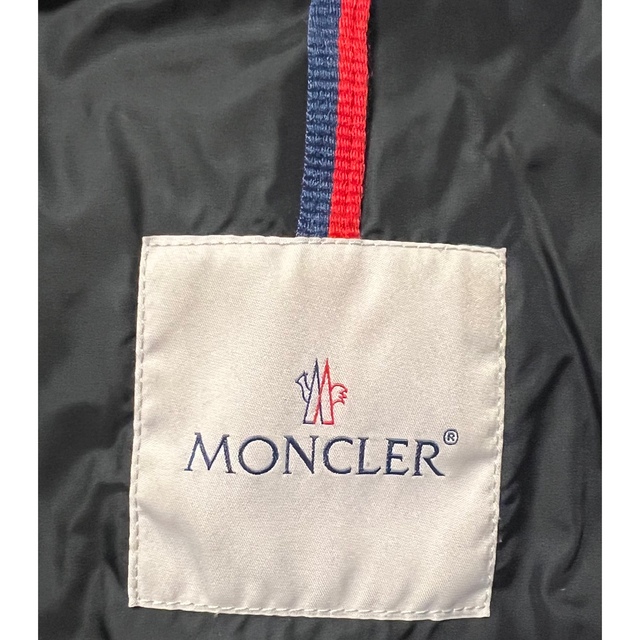 MONCLER(モンクレール)の極美品 moncler モンクレール NESEA ブラック1ネセア ダウン レディースのジャケット/アウター(ダウンジャケット)の商品写真