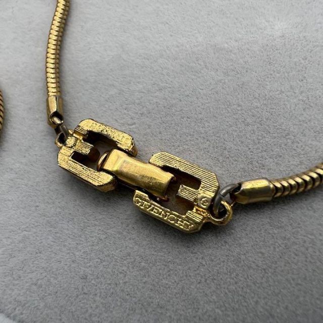 【お買い得】givenchy ネックレス