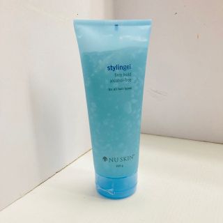 ニュースキン(NU SKIN)のニュースキン　スタイリンジェル ファーム ホールド アルコールフリー (ヘアムース/ヘアジェル)