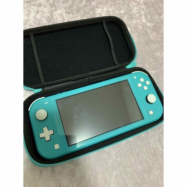 Nintendo Switch Lite ターコイズ、ブラック+ ケース+充電器 Nintendo Switch Lite ターコイズ、ブラック+ ケース+充電器