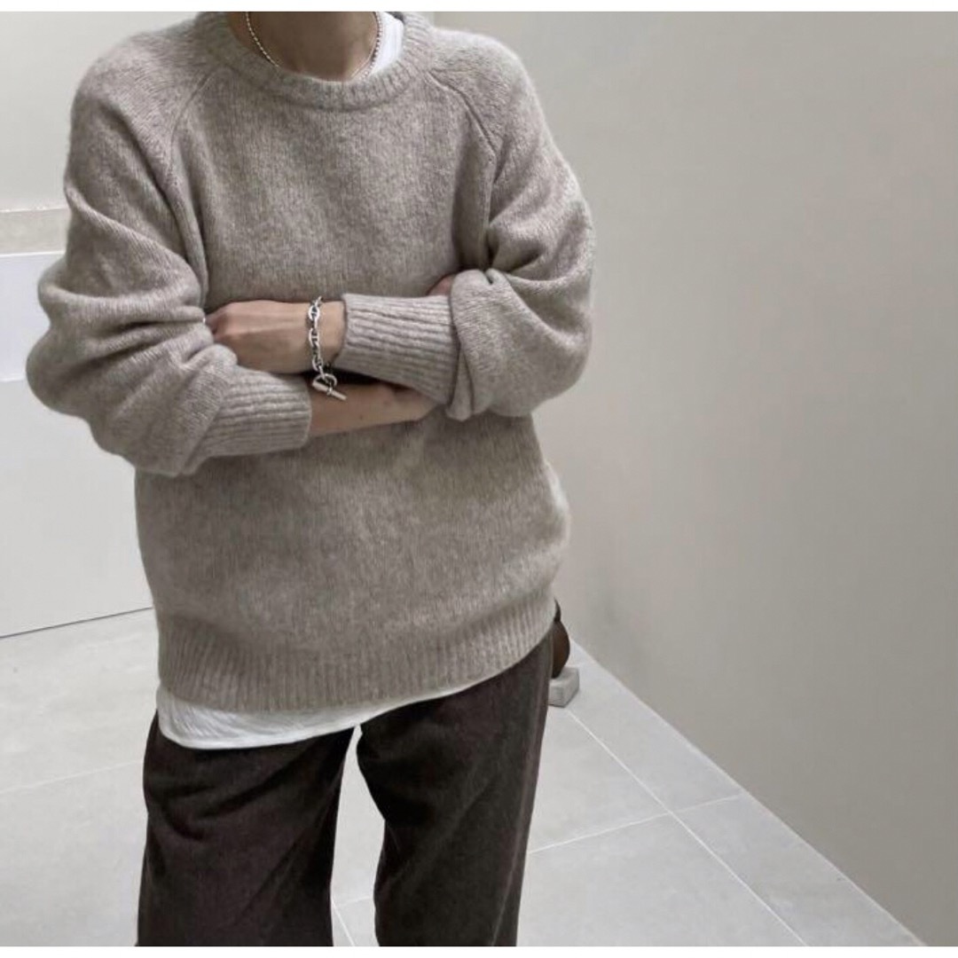 ARGUE(アギュー)のargue ALPACA YAK WOOL CLASSIC KNIT BEIGE レディースのトップス(ニット/セーター)の商品写真