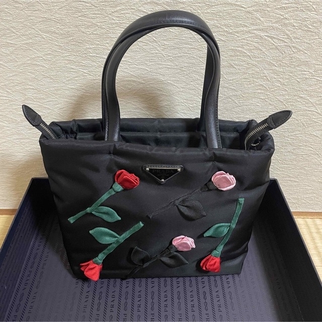 低価格 限定値下げ‼️PRADA - PRADA プラダ チューリップ バッグ