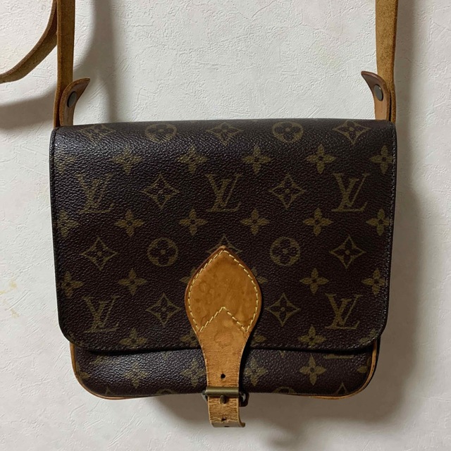 LV LUIS VUITTON ルイヴィトン カルトシェール ショルダー バッグ