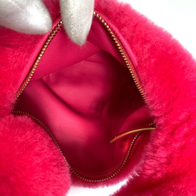 Bottega Veneta(ボッテガヴェネタ)のボッテガヴェネタ BOTTEGA VENETA ミニザジョディファー ハンドバッグ フェイクファー ピンク 美品 レディースのバッグ(ハンドバッグ)の商品写真