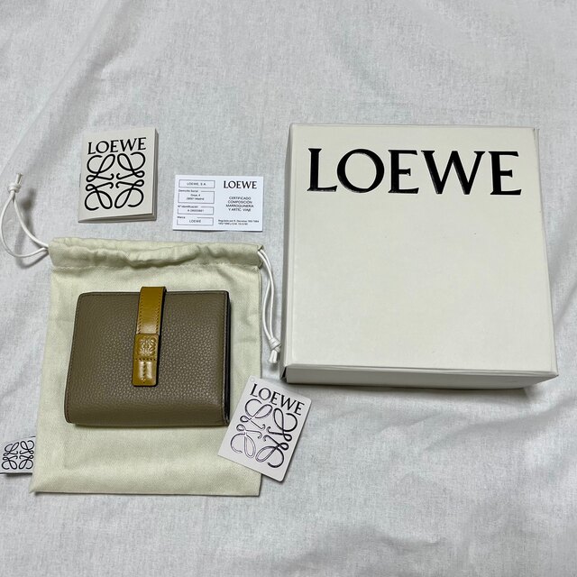 LOEWE 財布 二つ折り ミニ財布 コンパクトジップウォレット