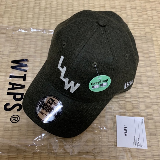 W)taps(ダブルタップス)の22AW WTAPS NEW ERA CAP OLIVE メンズの帽子(キャップ)の商品写真