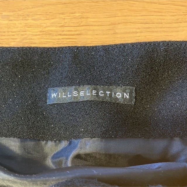 WILLSELECTION(ウィルセレクション)のWILLSELECTION スカート　ブラック　リボンモチーフ　ラメ レディースのスカート(ひざ丈スカート)の商品写真