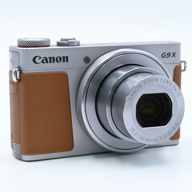Canon(キヤノン)のCANON PowerShot G9X MarkII シルバー スマホ/家電/カメラのカメラ(コンパクトデジタルカメラ)の商品写真