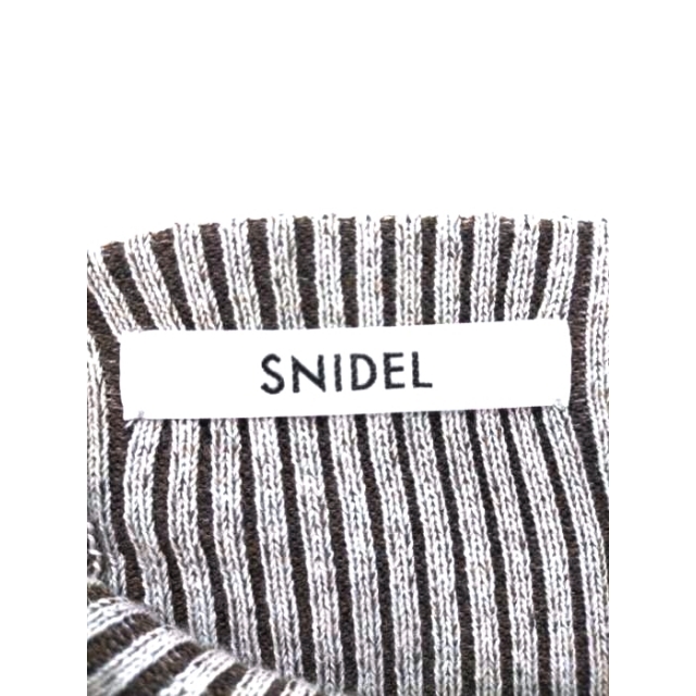 SNIDEL(スナイデル)のsnidel(スナイデル) アシンメトリーボタンニットワンピース レディース レディースのワンピース(その他)の商品写真
