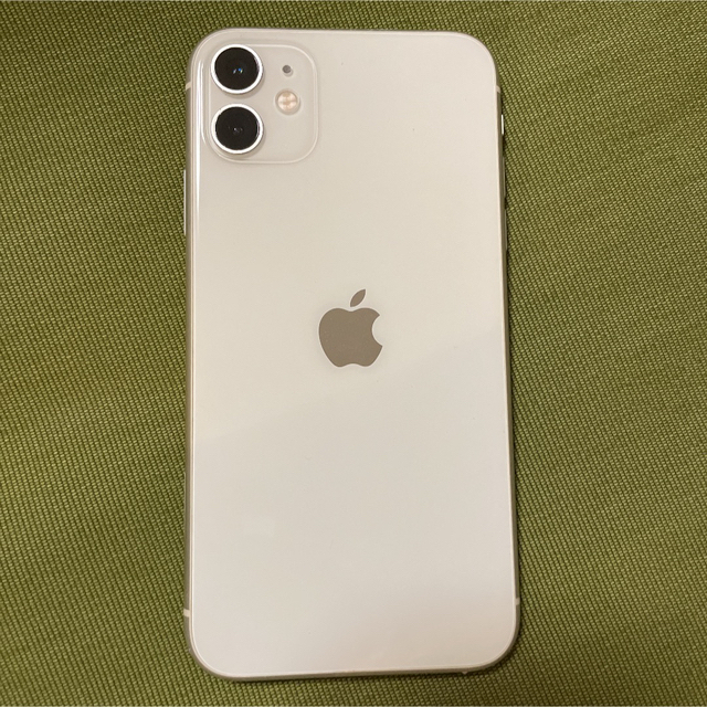 iPhone(アイフォーン)のiPhone11 64G SIMフリー スマホ/家電/カメラのスマートフォン/携帯電話(スマートフォン本体)の商品写真