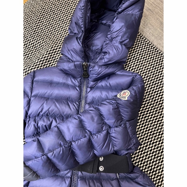 MONCLER(モンクレール)のモンクレール　キッズ キッズ/ベビー/マタニティのキッズ服女の子用(90cm~)(ジャケット/上着)の商品写真