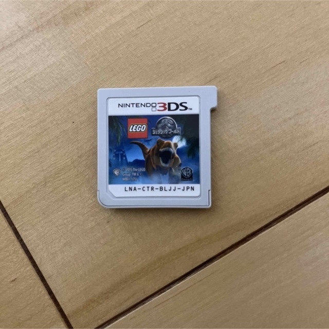 ニンテンドー3DS(ニンテンドー3DS)の3DS ソフト　LEGO(R)ジュラシック・ワールド　2点セット エンタメ/ホビーのゲームソフト/ゲーム機本体(家庭用ゲームソフト)の商品写真