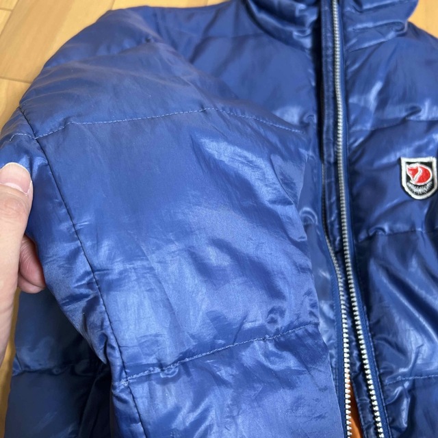 FJALL RAVEN(フェールラーベン)のfjallraven フェールラーベン ダウンジャケット　Sサイズ メンズのジャケット/アウター(ダウンジャケット)の商品写真