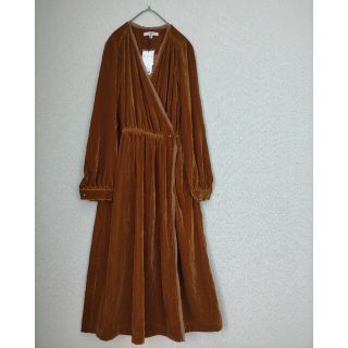 マウジー(moussy)のMOUSSY VELOUR WRAP ROBE(ロングワンピース/マキシワンピース)