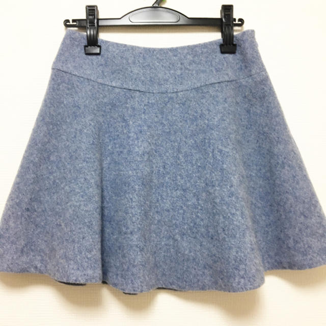 NATURAL BEAUTY BASIC(ナチュラルビューティーベーシック)のブルー系MIXウールフレアスカート レディースのスカート(ミニスカート)の商品写真