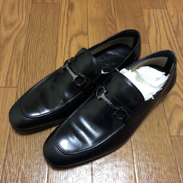 Salvatore Ferragamo(サルヴァトーレフェラガモ)の【本物！ほぼ新品】サルバトーレ・フェラガモ  メンズの靴/シューズ(ドレス/ビジネス)の商品写真