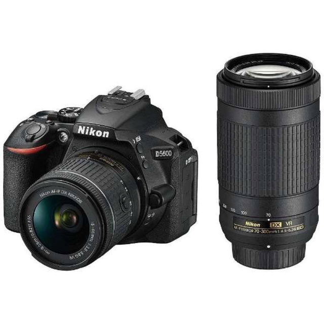 Nikon D5600 18-55 VR ＋ 70-300VR kit