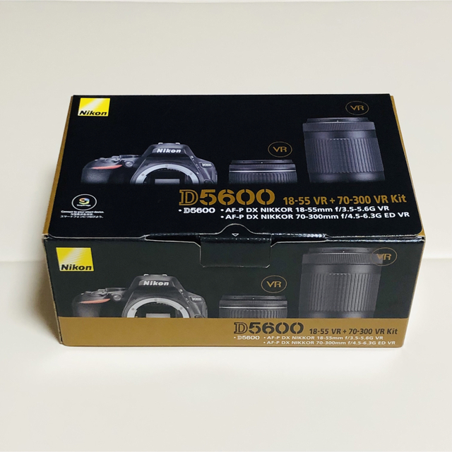 Nikon ニコン D5600 18-55 VR＋70-300 VR Kit