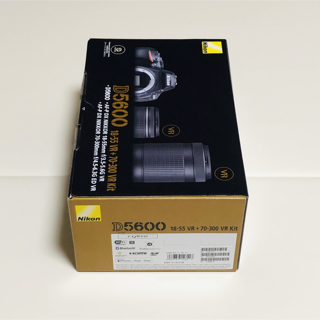 Nikon ニコン D5600 18-55 VR＋70-300 VR Kit