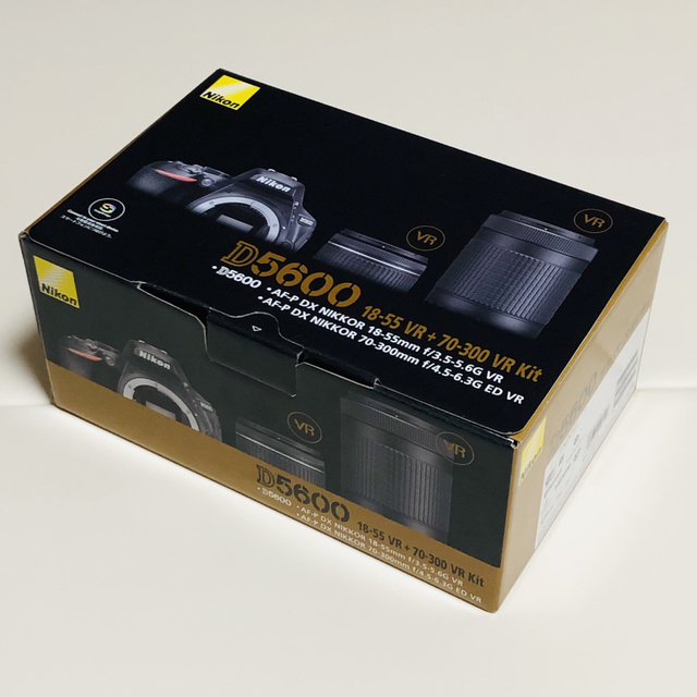 Nikon ニコン D5600 18-55 VR＋70-300 VR Kit