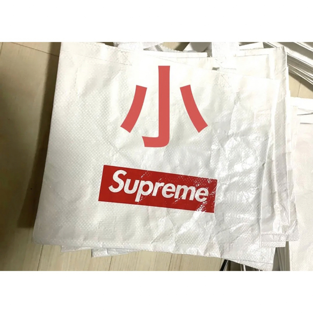 Supreme(シュプリーム)のsupreme ショッパー　小　10枚 メンズのファッション小物(その他)の商品写真