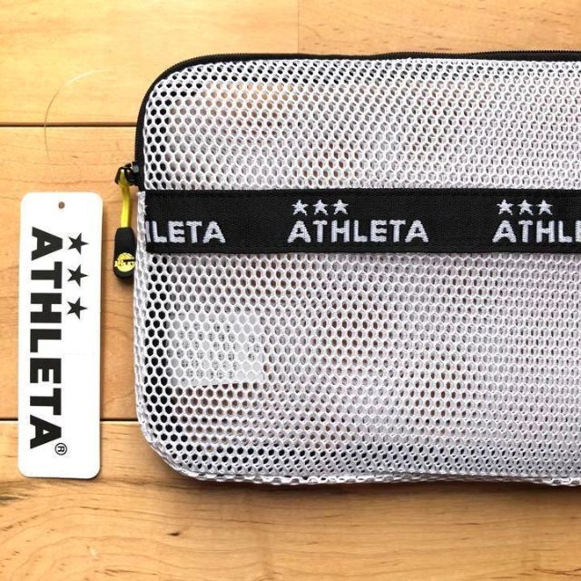 ATHLETA(アスレタ)のATHLETAアスレタメッシュマルチケース05289M ホワイトポーチバッグ スポーツ/アウトドアのサッカー/フットサル(その他)の商品写真