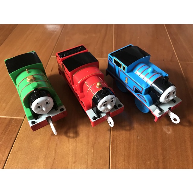 プラレール　トーマス　パーシー　ジェームス　三体　セット　 キッズ/ベビー/マタニティのおもちゃ(電車のおもちゃ/車)の商品写真