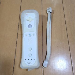 ウィー(Wii)のWii リモコン カバー付き(家庭用ゲーム機本体)