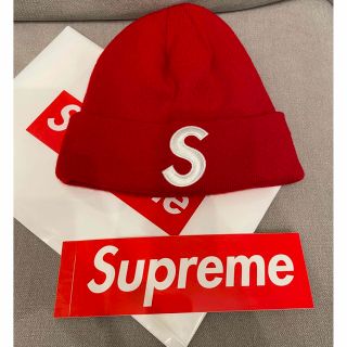 シュプリーム(Supreme)のsupreme Sロゴ　ビーニー　レッド(ニット帽/ビーニー)