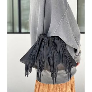 アパルトモンドゥーズィエムクラス(L'Appartement DEUXIEME CLASSE)のアパルトモン【グッドグリーフ】Lamb Leather Fringe Bag(トートバッグ)