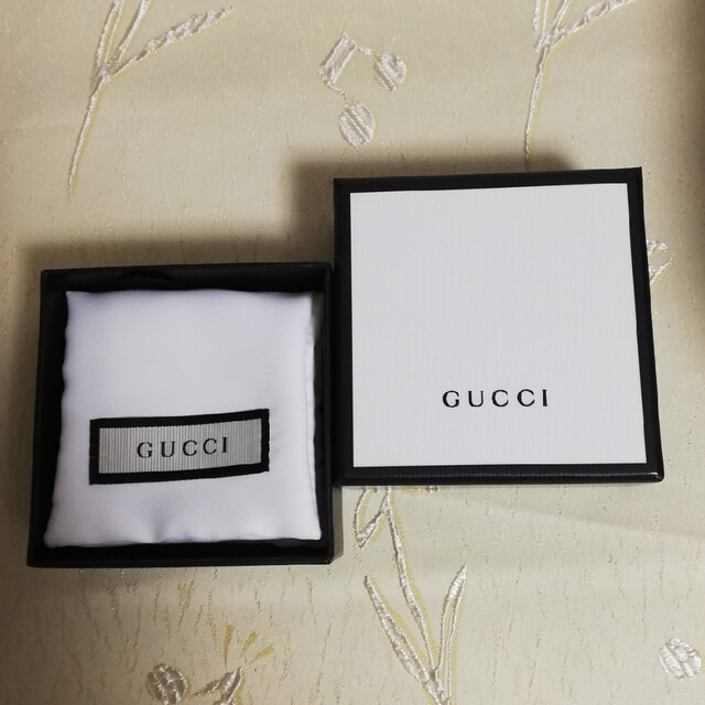 Gucci(グッチ)のグッチ　箱　布ポーチ　美品 その他のその他(その他)の商品写真