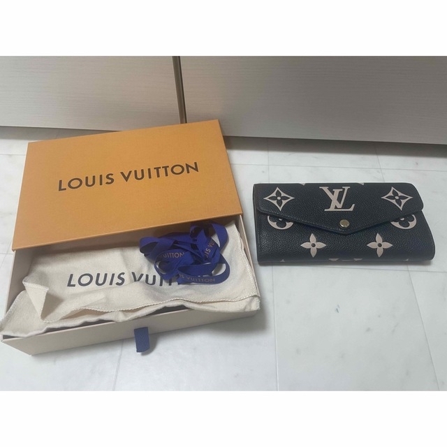 送料無料】 VUITTON LOUIS - ウォレット ポルトフォイユ・サラ 財布