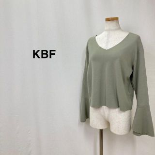 ケービーエフ(KBF)のKBF ケービーエフ ドロップドカフスカットソー ライトグリーン レディース(カットソー(長袖/七分))