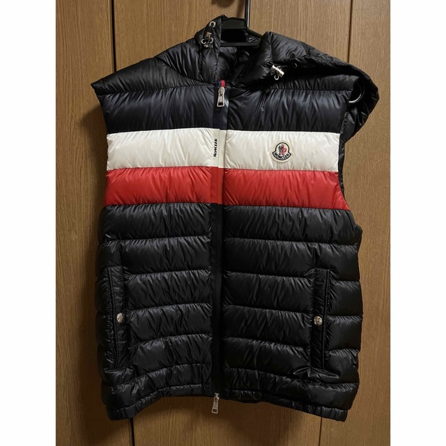 若者の大愛商品 MONCLER - サイズ1 Gilet 【美品】モンクレール メンズ