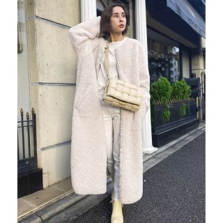 アメリヴィンテージ(Ameri VINTAGE)のAmeri VINTAGE REVERSIBLE TWIN BOA COAT(毛皮/ファーコート)