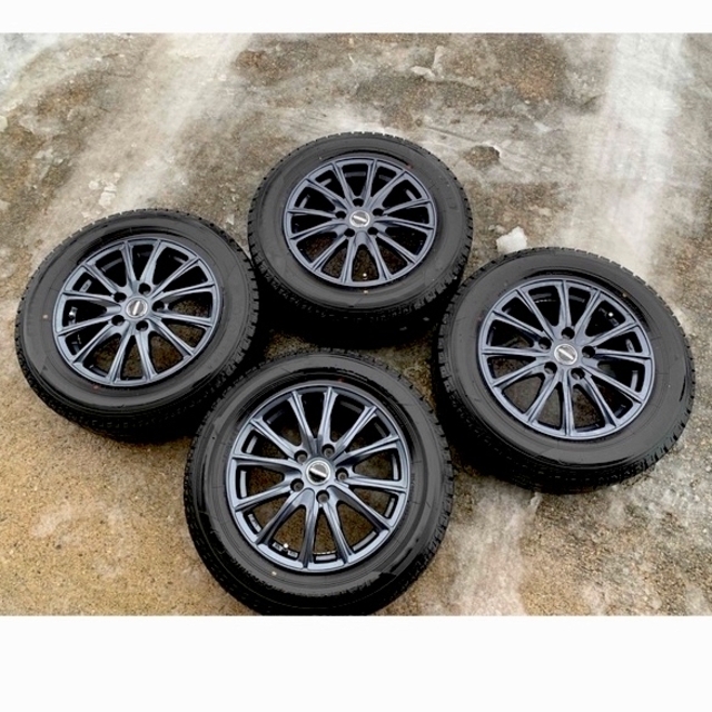 YOKOHAMA スタッドレスタイヤ 215/60R16 95Qの通販 by やー|ラクマ