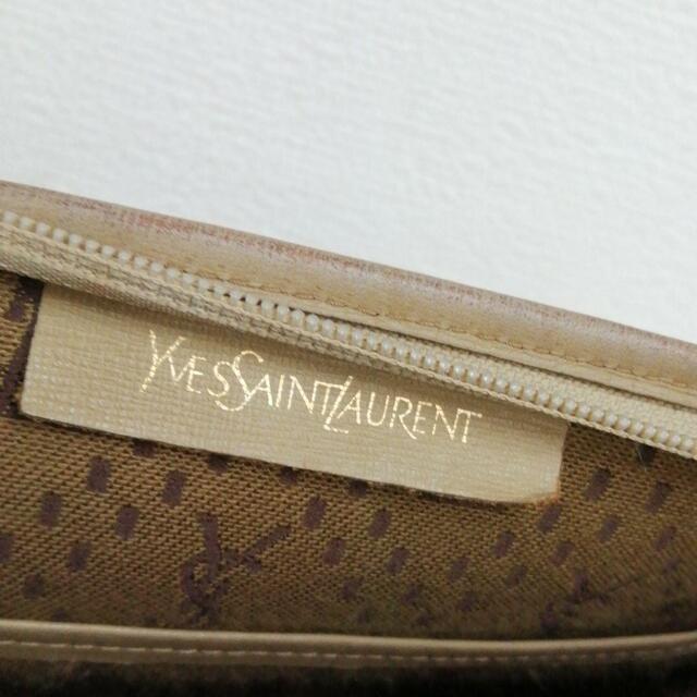 Yves Saint Laurent Beaute(イヴサンローランボーテ)のvintage old YSL clutch bag レディースのバッグ(クラッチバッグ)の商品写真