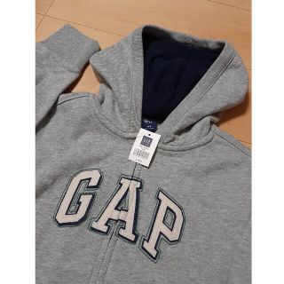 ギャップ(GAP)のGAP パーカー　オールシーズン　未使用　140(ジャケット/上着)