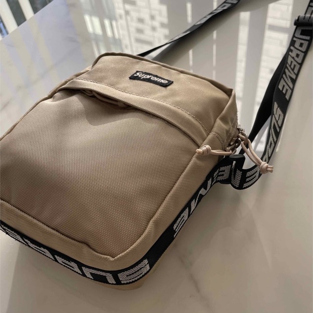 送料込み！ supreme shoulder Bag 18ss tan