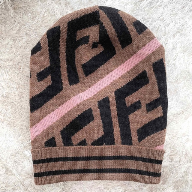 低価お買い得 美品 FENDI フェンディ ズッカ FFロゴ ウールニット