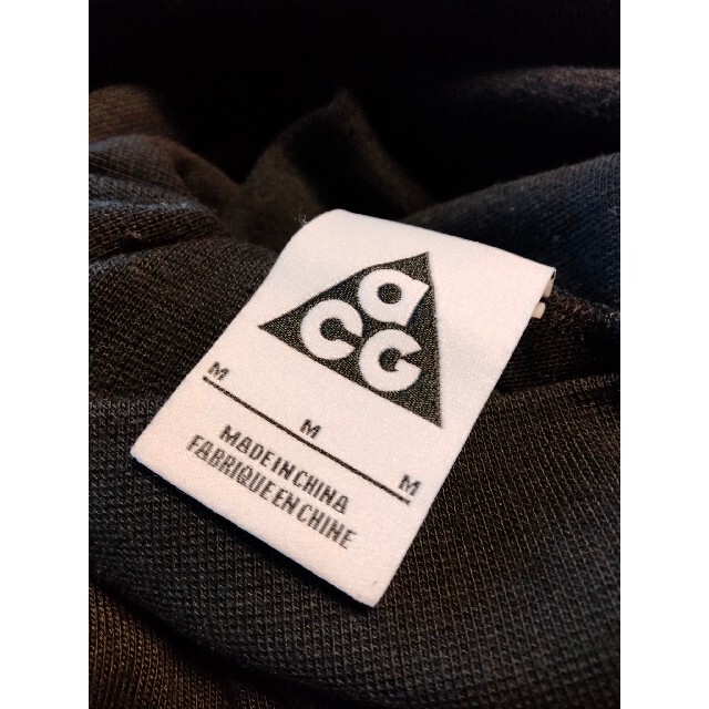 NIKE(ナイキ)の【ナイキ・ACG】タートルネック acronym エロルソンヒュー　黒 メンズのトップス(Tシャツ/カットソー(七分/長袖))の商品写真