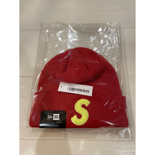 シュプリーム(Supreme)のSupreme New Era S Logo Beanie RED 新品未使用(ニット帽/ビーニー)