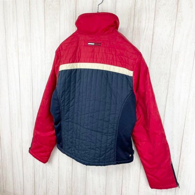 生まれのブランドで TOMMY JEANS トミージーンズ マルチカラー 中綿