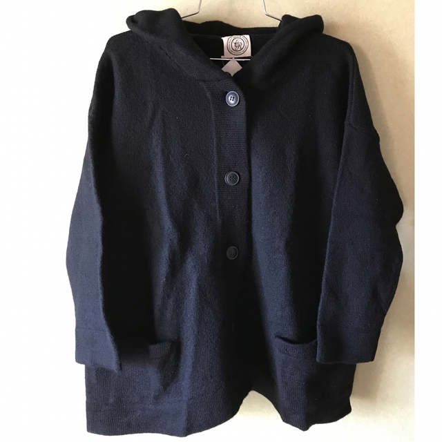 新品未使用　ウール100%  ブラック　羽織り レディースのジャケット/アウター(ニットコート)の商品写真