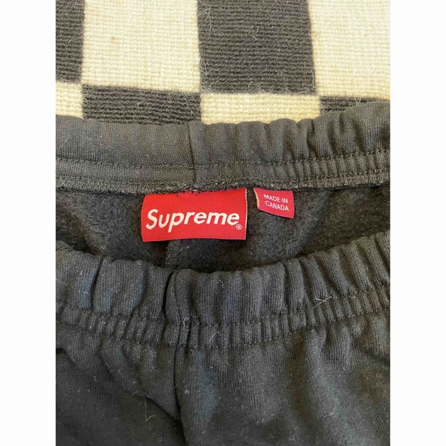 Supreme(シュプリーム)のSupreme スエットハーフパンツ メンズのパンツ(ショートパンツ)の商品写真