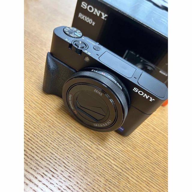 SONY Cyber−Shot RX DSC-RX100M5A