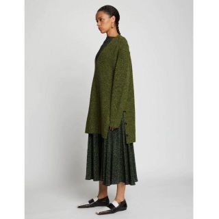 プロエンザスクーラー(Proenza Schouler)のproenza schouler メリノ ウール Vネック ニット M グリーン(ニット/セーター)