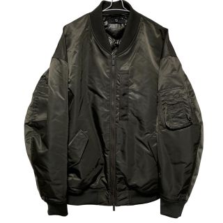 ジルサンダー(Jil Sander)のUNIQLO +J ハイブリッドダウン　ダウン　4L　MA-1 ブルゾン　(ダウンジャケット)